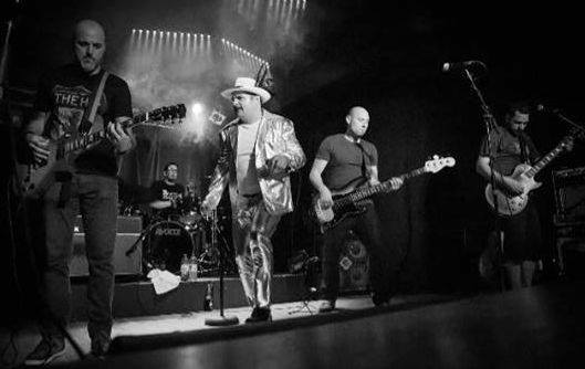 Hommage à The Tragically Hip par Black Forest