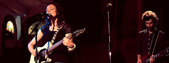 Isabelle et Guillaume et leurs chansons à L'Inspecteur Épingle!