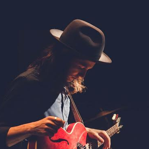 James Bay with Marc Scibilia at Théâtre Corona Virgin Mobile (April 25, 2015)