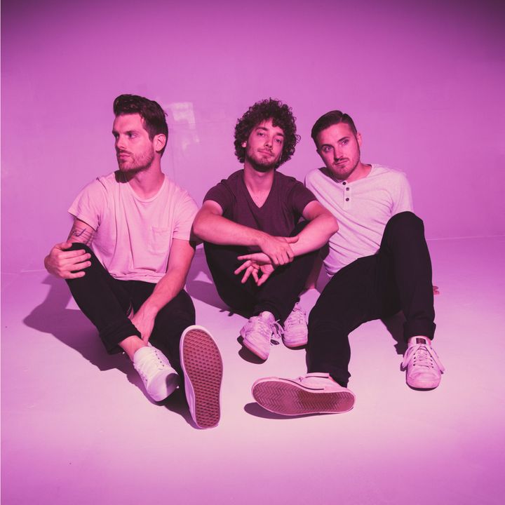 James Blonde + Eager Dance