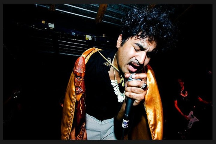 King Khan And The Shrines + King Khan & His Shrines + Invités