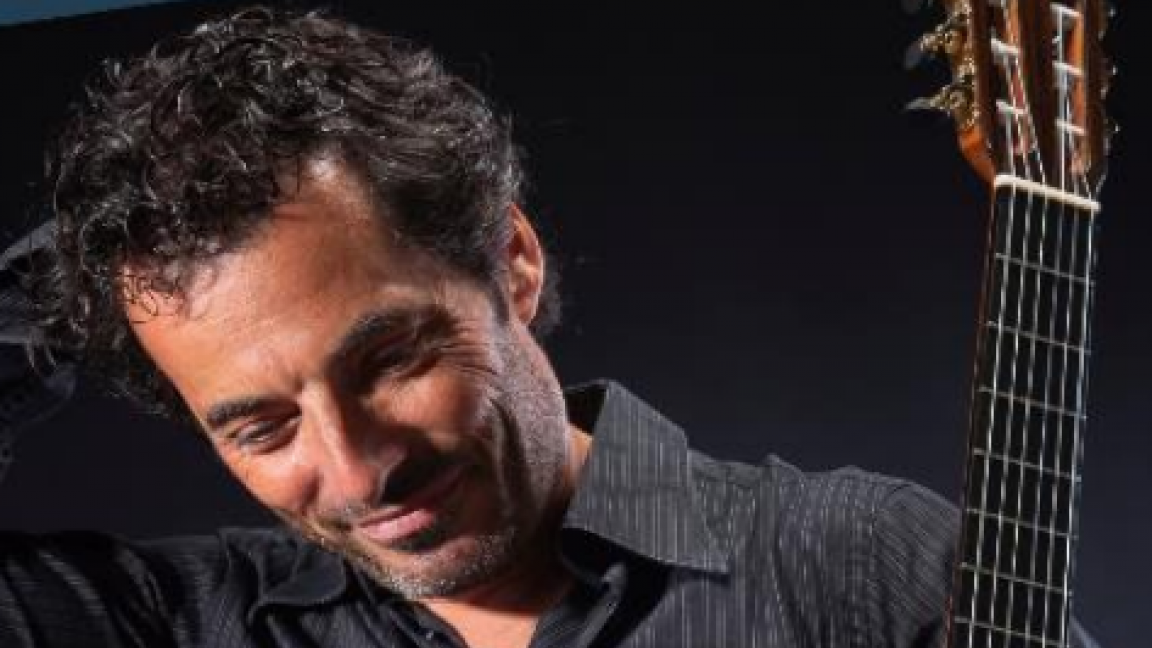 L'Ouvre-bOîte à Montréal (seul-en-scène musical français): Olivier Fautrat