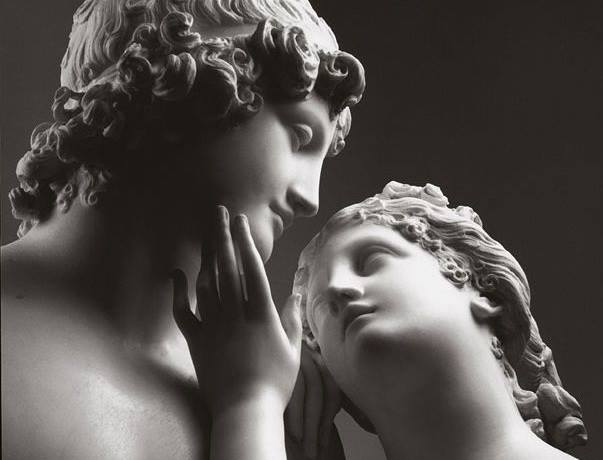 La beauté en photographie selon l'esthétique de la Grèce Antique