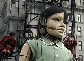 La Grande Invitation : les Géants visitent Montréal