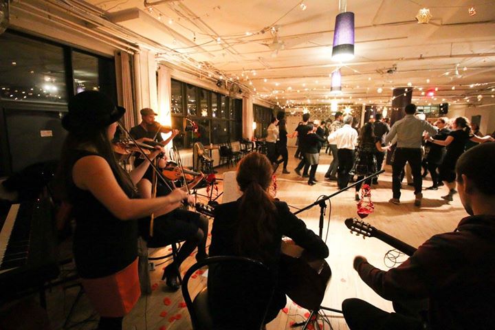 Lancement des ateliers-bals à l'Ile Noire - Balfolk Montréal