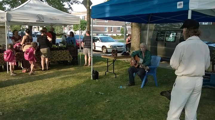 Le douzième semaine du Marché familial de Desmarchais/Crawford