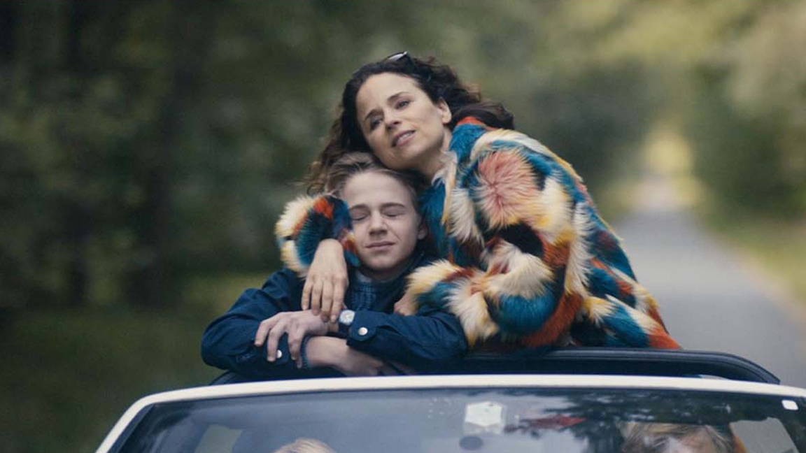 Le rire de ma mère de Colombe Savignac: et Pascal Ralite, Suzanne Clément, Pascal Demolon, Sabrina Seyvecou