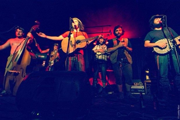 Les Chiens De Ruelles