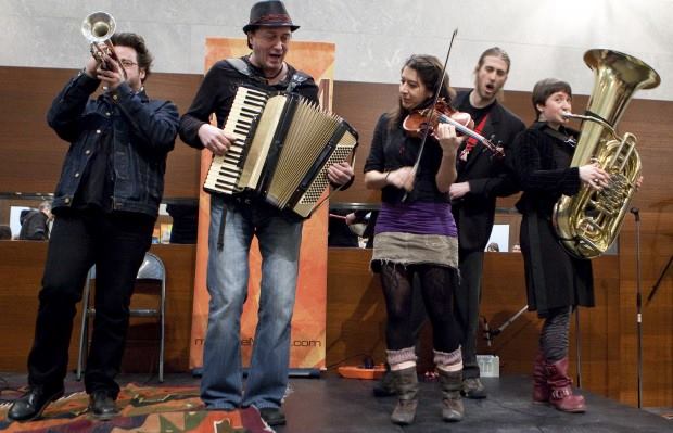 Les Gitans De Sarajevo