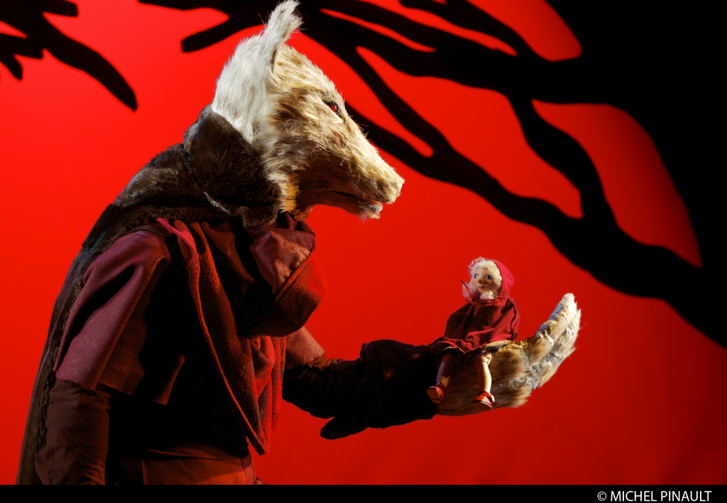 Les petits chaperons rouges