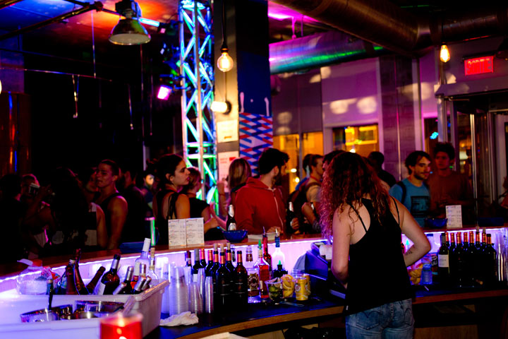 Les soirées au QG Complètement cirque