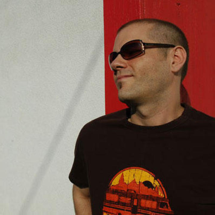 Martin Villeneuve + MIKE ROBIA + Groove Control