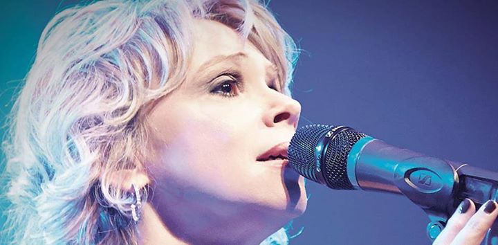 Martine St-Clair // Tournée 2015 // Québec