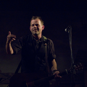 Matthew Ryan et We Are We