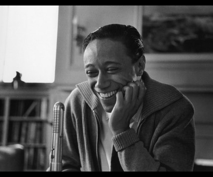 Mike Bruzzese joue la Musique de Horace Silver