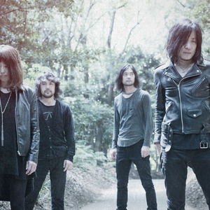 MONO with Holly Hunt at La Tulipe (June 14, 2015)