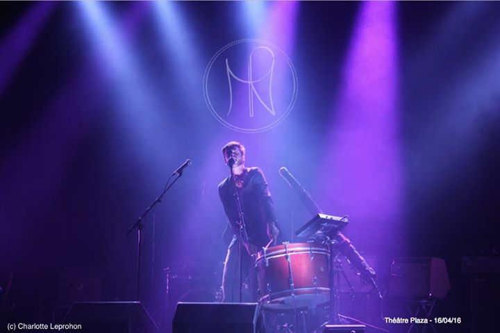 MONSIEUR RAPH Dans ton Divan Orange pour l’apéro 5@7 -GRATUIT