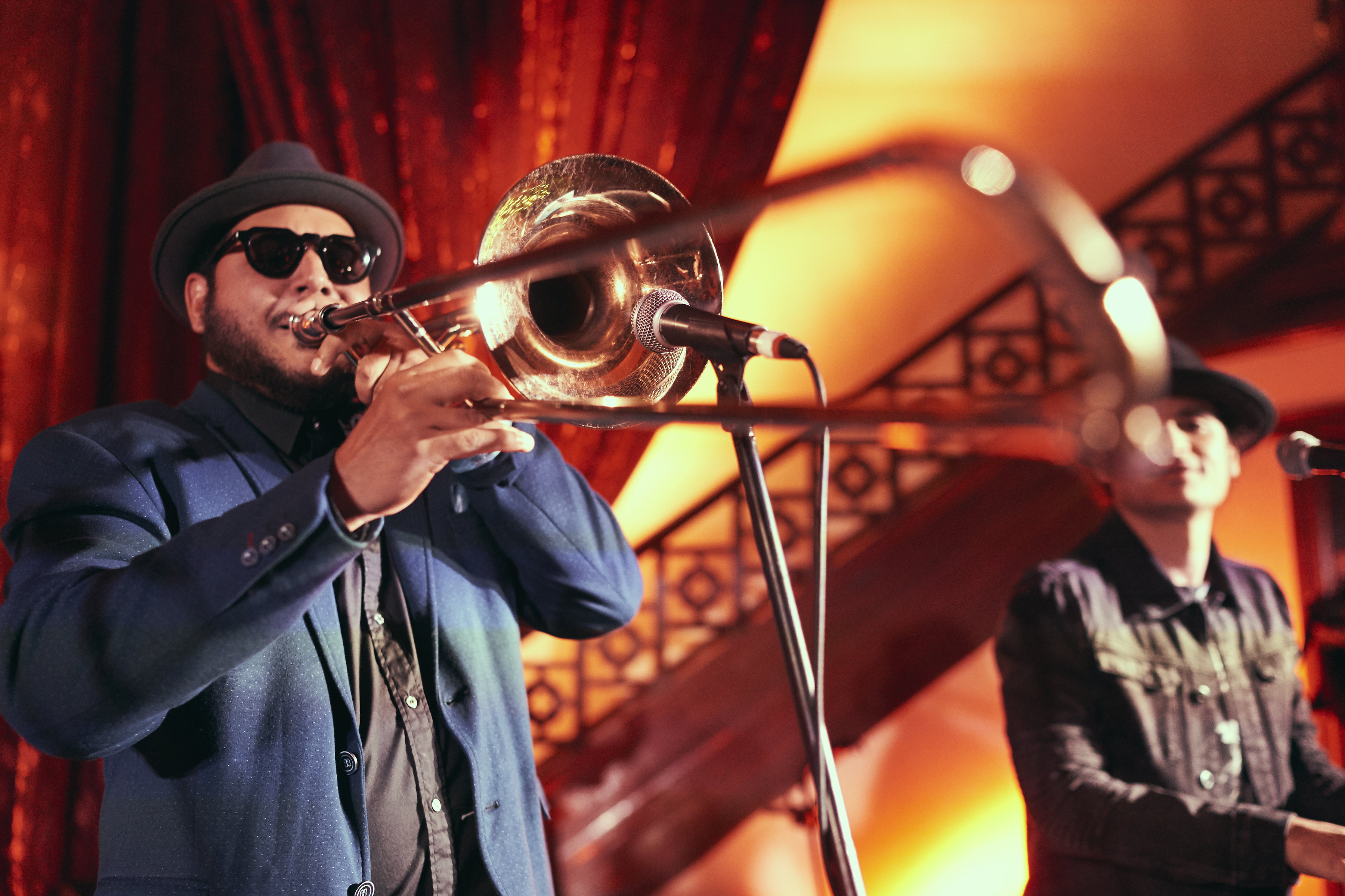 MUSICA CUBANA - Un aller-retour MontréaMUSICA CUBANA - MUSIQUE CUBAINE, SALSA, CHA-CHA-CHA, MERENGUE, BACHATA ET PLUS avec The Cuban Martinez Sl-Cuba