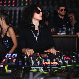 Nicole Moudaber at Beach Club (May 31, 2015)