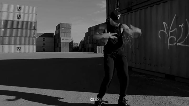 Nuit blanche au CCOV en collaboration avec Perte de Signal