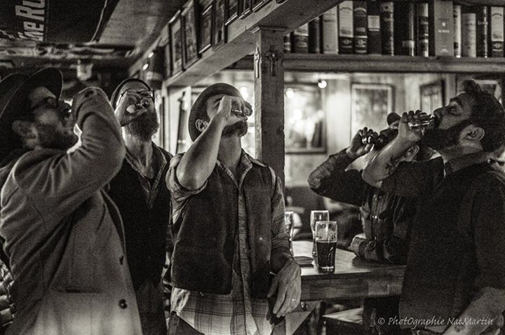 OL’ SAVANNAH avec Bats in the Belfry