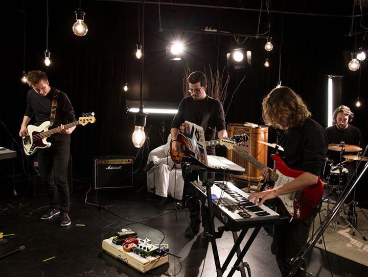 Parade! // Stars Die