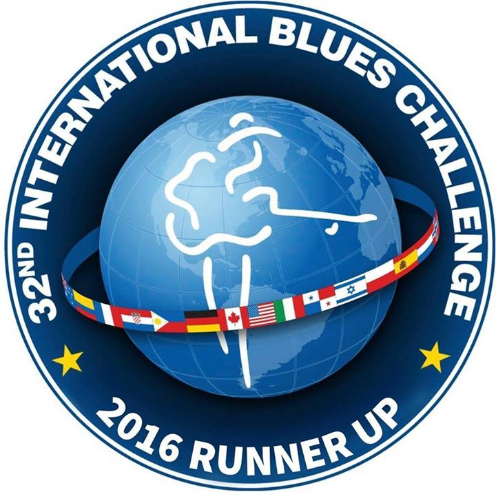 PAUL DESLAURIERS BAND