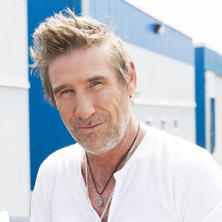 Peter MacLeod + Libre