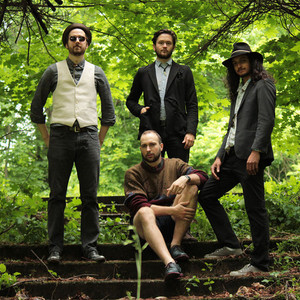 Po Lazarus, Rogue Sundown, Alex Robshaw et Birches