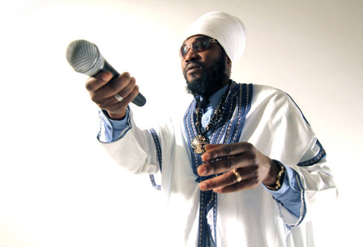 Prophecy Izis + the heights of love Band