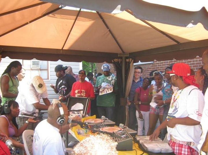 RADIO BBQ FUNDRAISER CKUT & CJLO