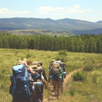 Rendez-vous Avenues Voyage - Partir à pied!