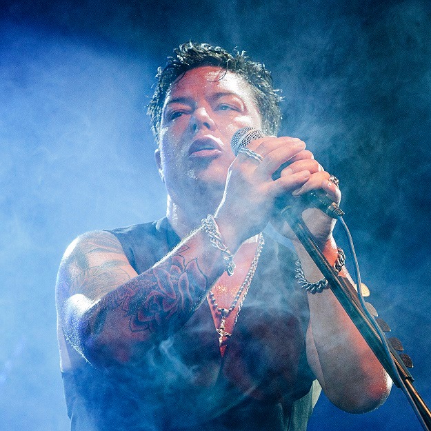 Éric Lapointe / 1re partie : Rémi Chassé ★ FrancoFolies