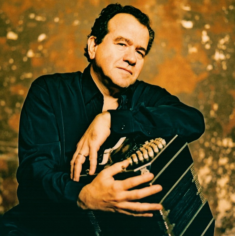 Richard Galliano - Festival de Jazz de Montréal | Hommage à Edith Piaf, en duo avec Sylvain Luc