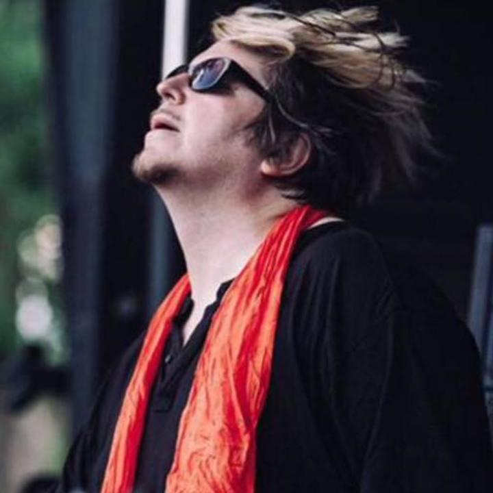 Robert Babicz + Tone Depth