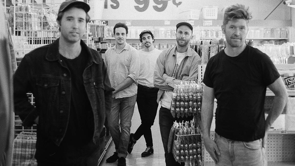 ROLLING BLACKOUTS COASTAL FEVER