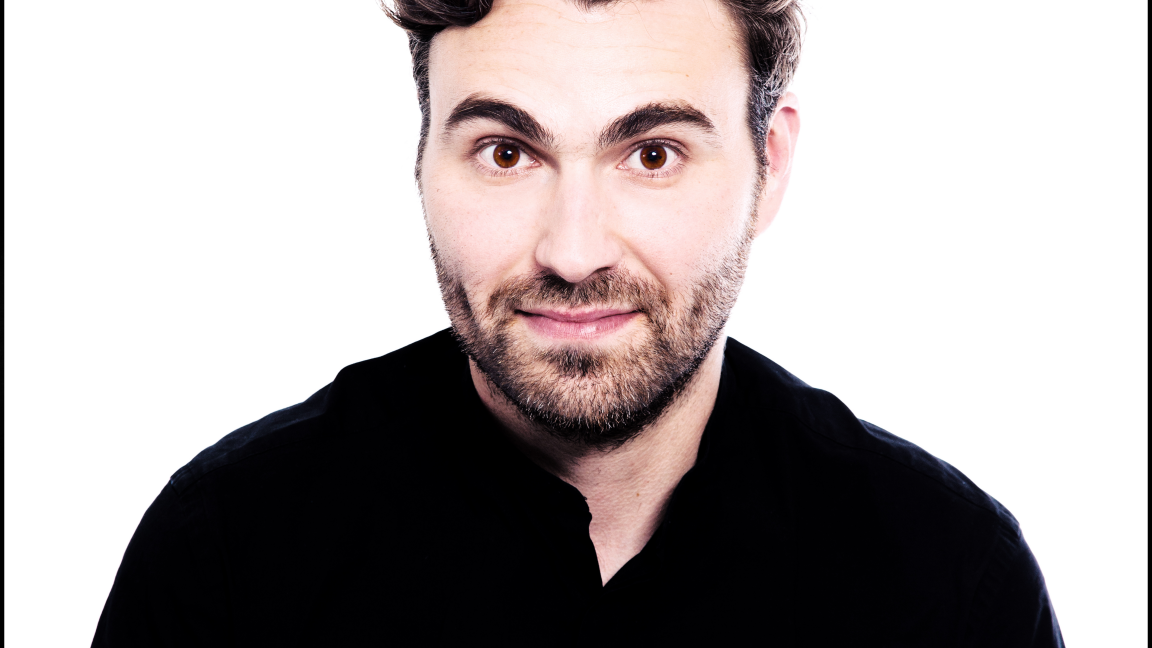 Simon Gouache, Travaille secrètement sur un nouveau spectacle