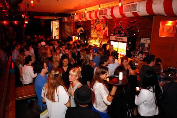 Soirée voyage-partage. (discussions échanges)