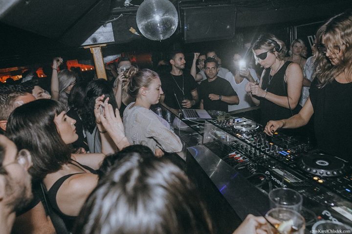 Studio on the Rock: Vagabon (Birthday) // Jimmy be // John palms // Nadim