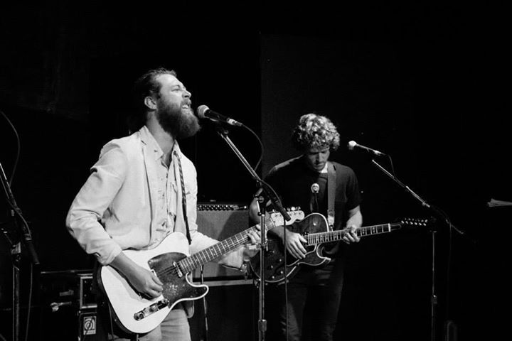 Sweet Roger, Devarrow, Bound and Tethered et Greg McEvoy