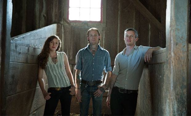 The Devil Makes Three // Montréal