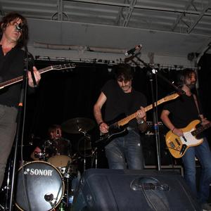 The Fuzzy Bees avec The Outskirts, Gabrielle