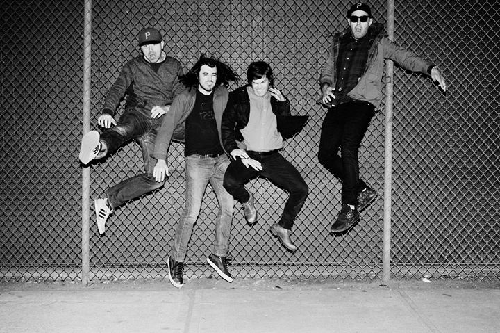 THE GOTOBEDS, MONO NO AWARE - Le Divan Orange