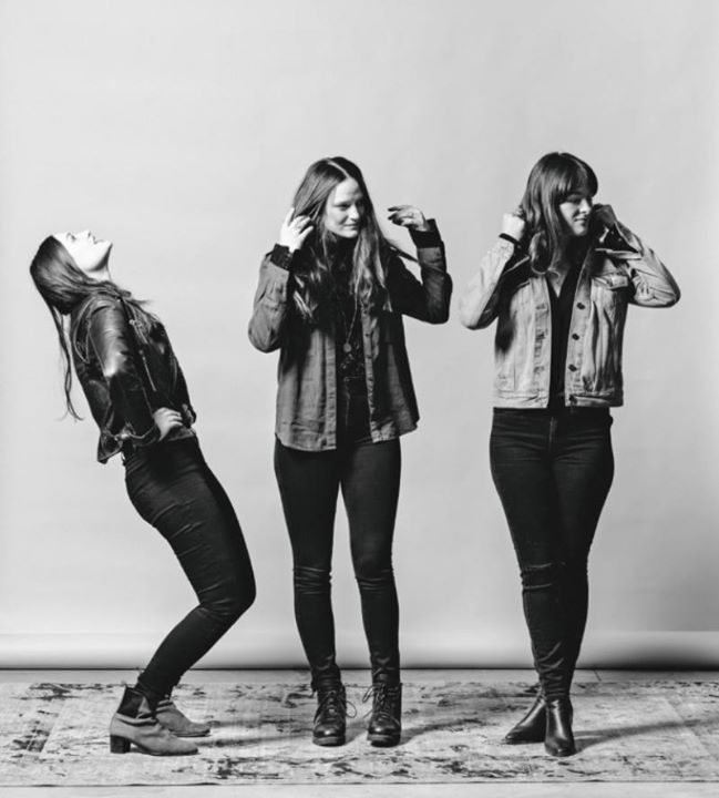 THE STAVES + Invités at Bar Le Ritz