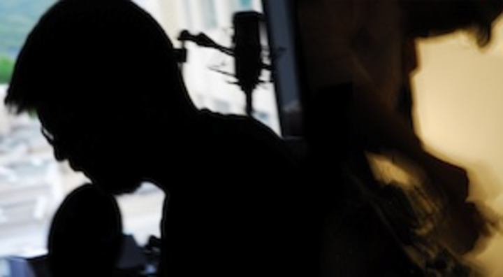 Tout Croche + Doug Van Nort + Roche Ovale + Piranhas can fly