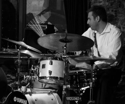 Upstairs Jam Session de Jim Doxas avec Frank Lozano & Adrian Vedady