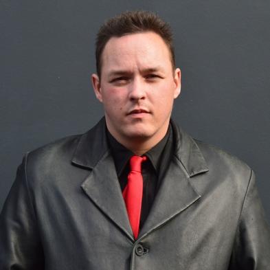 Veston de cuir et stylo urbain | Lancement