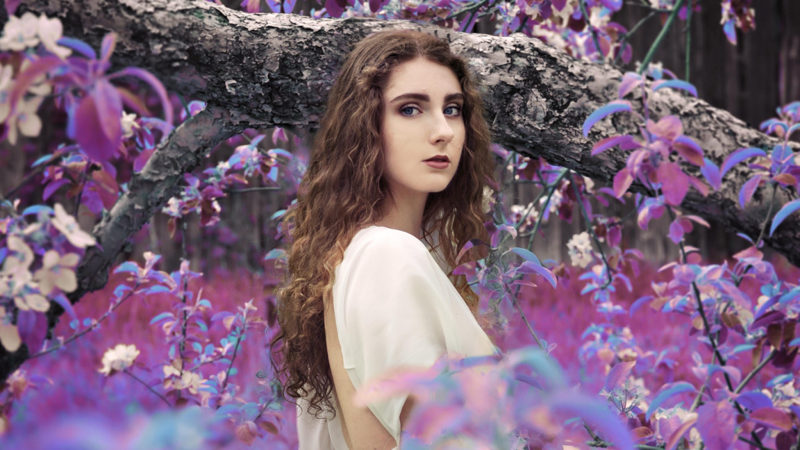 Vikki Gilmore, Afrakite