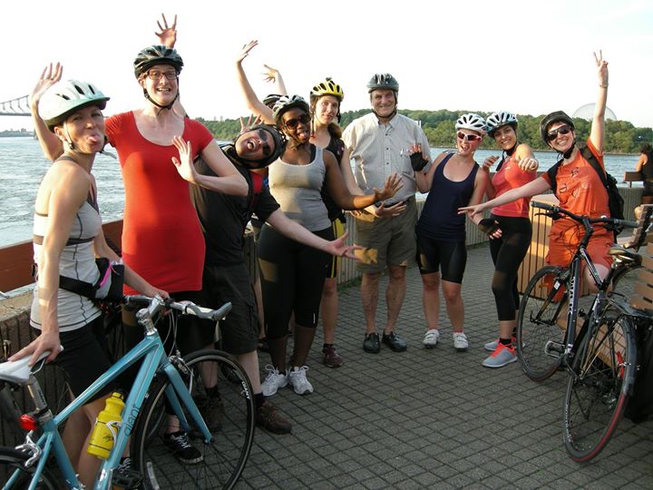Vélo/bike à l'île Ste-Hélène et circuit Gilles-Villeneuve!