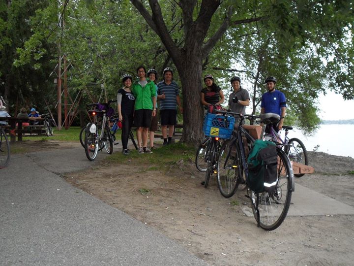 Vélo/bike jusqu'à Laval!
